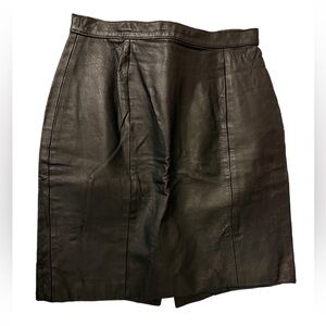 M.J. Carrroll Genuine Leather Black Vintage Mini Skirt Size 11/12 EUC